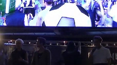 汝矣島簽售慶祝斗俊生日