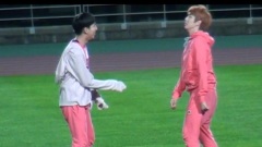 互相廝殺的李燦多和BARO (Romance)