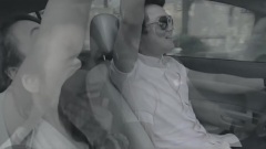 Nh? Luc Ban ??u
