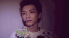 照亮這黑暗(Light Up The Darkness)