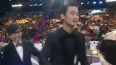 E! Today 報道CUT 12/12/31