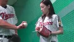 職業棒球賽開球