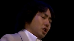 見上げてごらん夜の星を