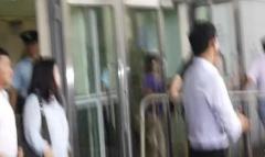 HK接機1