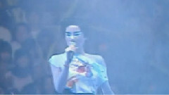 悶