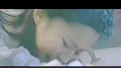 但愿少愛你一點