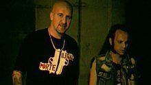  - Estopa《Vacaciones (Videoclip)》