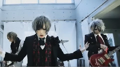 The Raid. - 鏡花水月