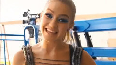 < Bad Blood > MV拍攝幕后花絮之Gigi Hadid