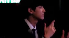 別家愛豆看胖彈的臺下反應合輯