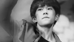BOOM BOOM POW 易烊千璽