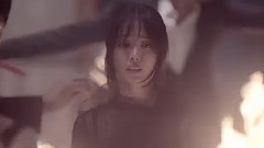 別盯著看