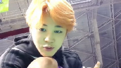 官網更新:樸智旻(JIMIN)自拍和A.R.M.Y