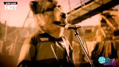 Raise Your Flag 上榜單曲
