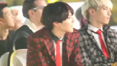 SHINee最佳藝人獲獎 臺下