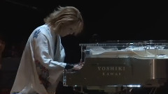 YOSHIKI 著物コレクションを発表