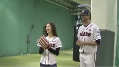 KBO蠶室棒球賽幕后投球練習花絮 比賽正面投球