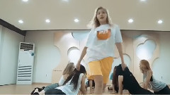 因為紅(Roll Deep)