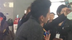 王大陸 - 王大陸送機是拼搞笑