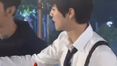 跑男來了 道具魚被惡搞成攝像機 導演被逗笑卡殼