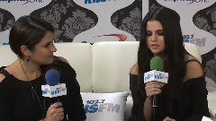 102.7 KIIS FM's Jingle Ball 2015 采訪