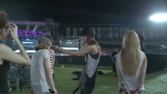 2015SMTOWN家族演唱會首爾站DVD 彩排采訪
