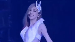 鋼索特技開場 & 少女的祈禱(Cyndi Wants!)