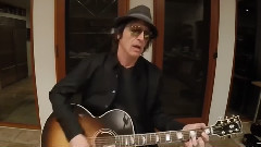 推特更新 Stuck In The Middle With You