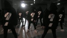 Guess Who 歌詞版