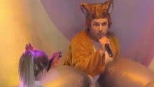 Ylvis,2NE1 - The Fox 2013MAMA亞洲音樂盛典 現場版 13/11/22