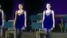 朝鮮美女穿黑絲襪跳踢踏舞