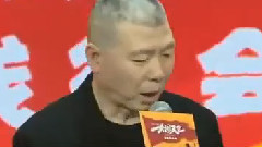 王寶強行大禮謝恩師 遭馮小剛現場調侃