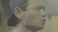 透過窗外想起久遠的事