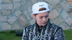 奔跑吧兄弟 大寫的尷尬!馬思純跪地叫鹿晗老公遭拒:我媽不讓