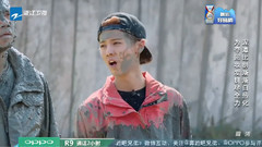 奔跑吧兄弟 泥潭大戰女神秒沒包袱!鹿晗直言鄧超:爸爸你老了