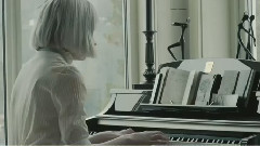 Aurora - 極光少女 Into The Light