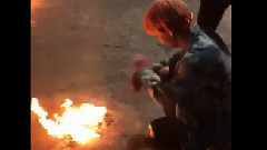 鄭號錫推特更新:燃燒吧!!!金泰亨&田柾國FIRE魔術燃燒