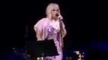 Til It Happens To You 現場