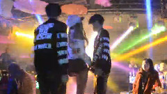 華語群星 - We Run The Night