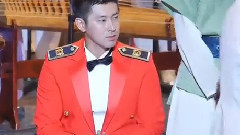 當禁欲男神掉進熱情的姨母堆里秒變害羞小綿羊 UltraTVXQ