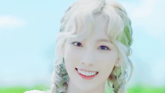 迷妹JUNIEL在Younha電臺里提到金泰妍