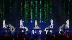 東方神起 - Rising