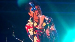 掌聲落下
