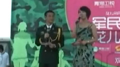 花兒八一走進軍營