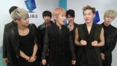 BTOB與Melody在泰國的年末派對