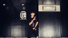 易烊千璽機械舞Solo