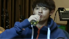 深深打破喝飲料CUT