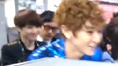 木洞簽名會離場