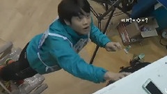 撿手機