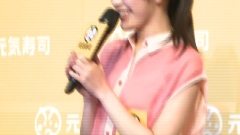 渡邊麻友來港